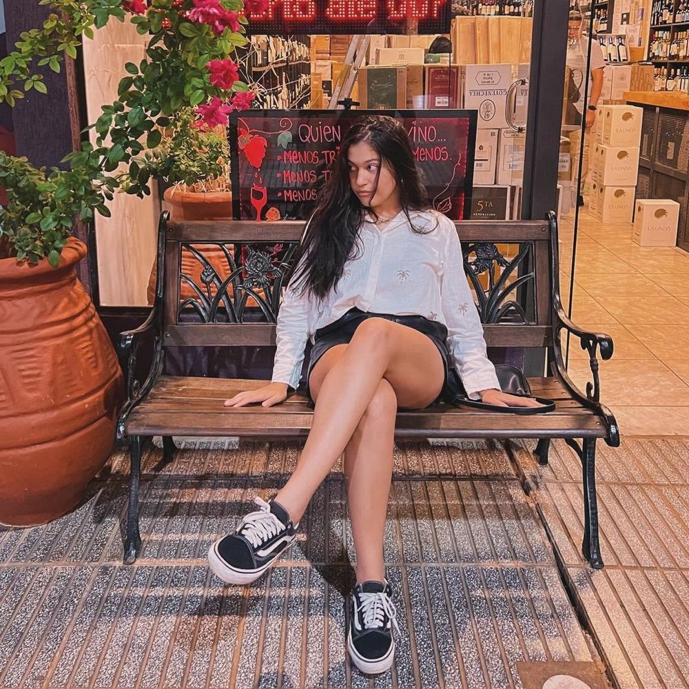 aline MAYRA 🔝