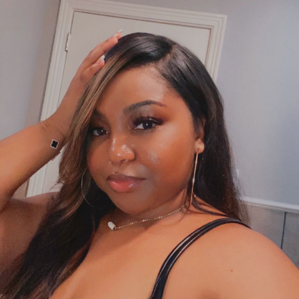 DeAnna 🦋