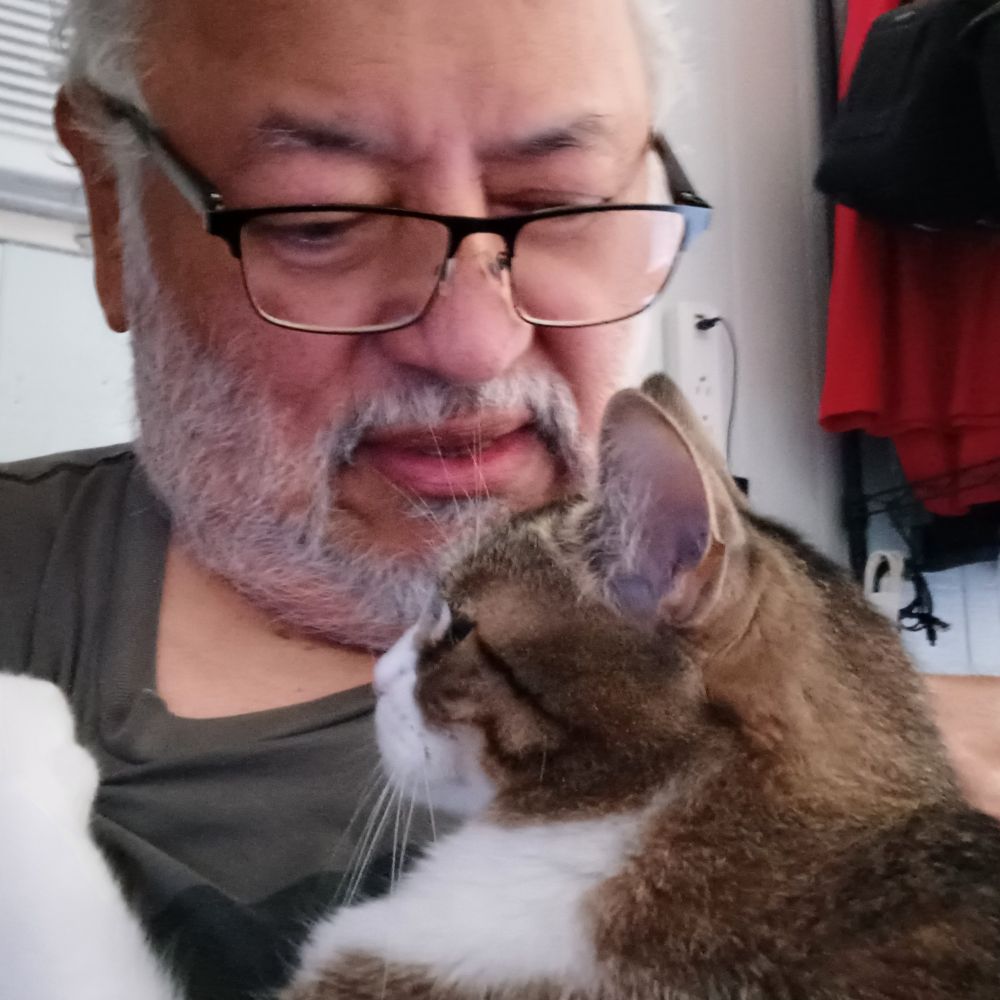 rowland-cat.bsky.social profile picture