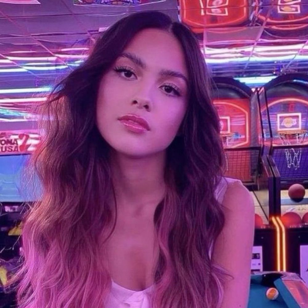 Ju ⚡