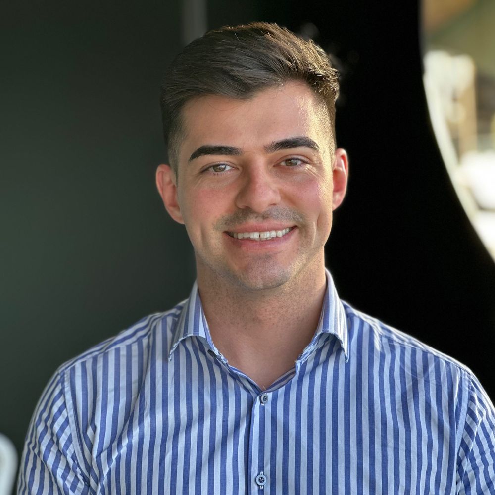 Thiago M Steiner