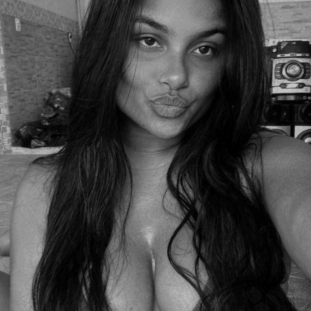 Thais Obelar 