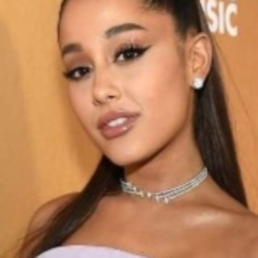 Ariana Grande Fan