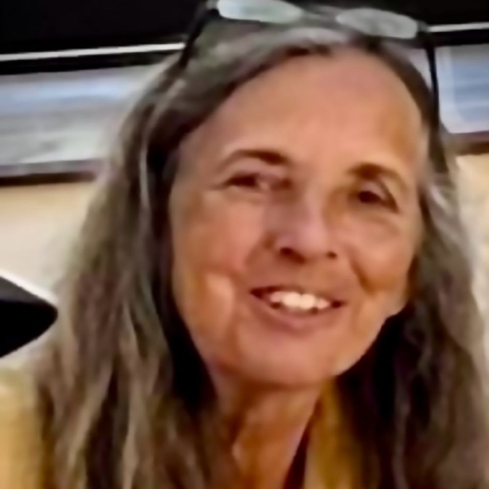 Deb Davis-Parada