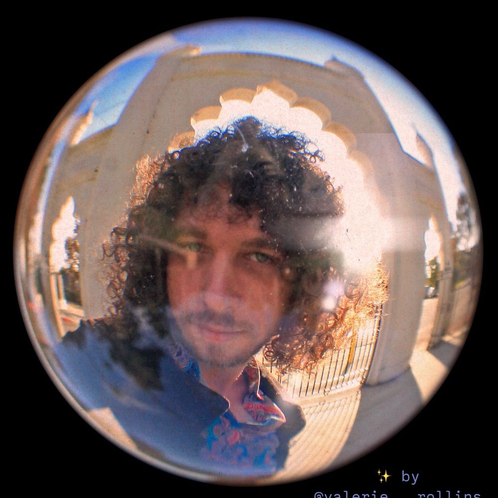 Vinyl Williams