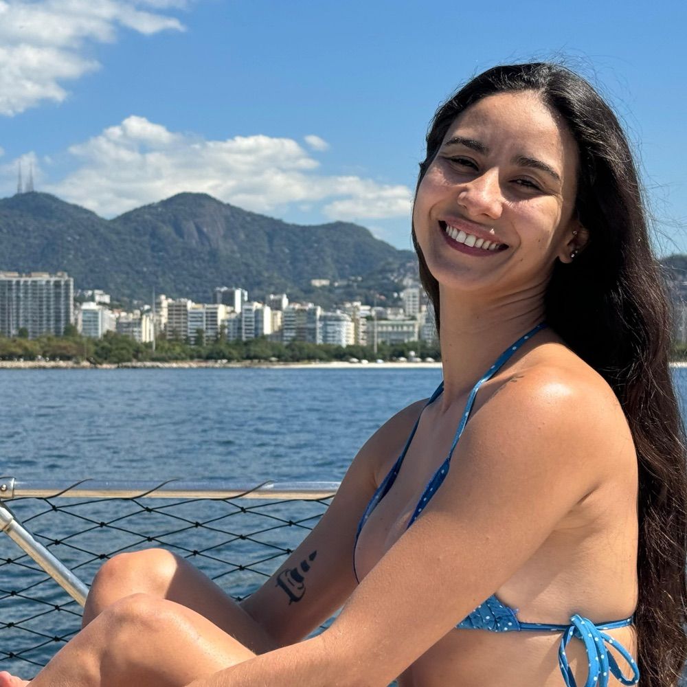 Letícia Duarte 