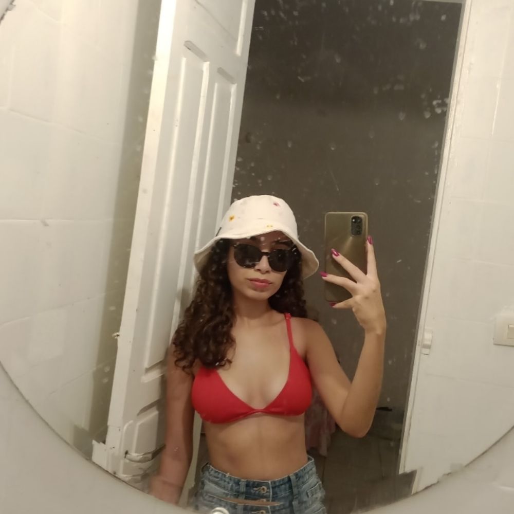 Clara 