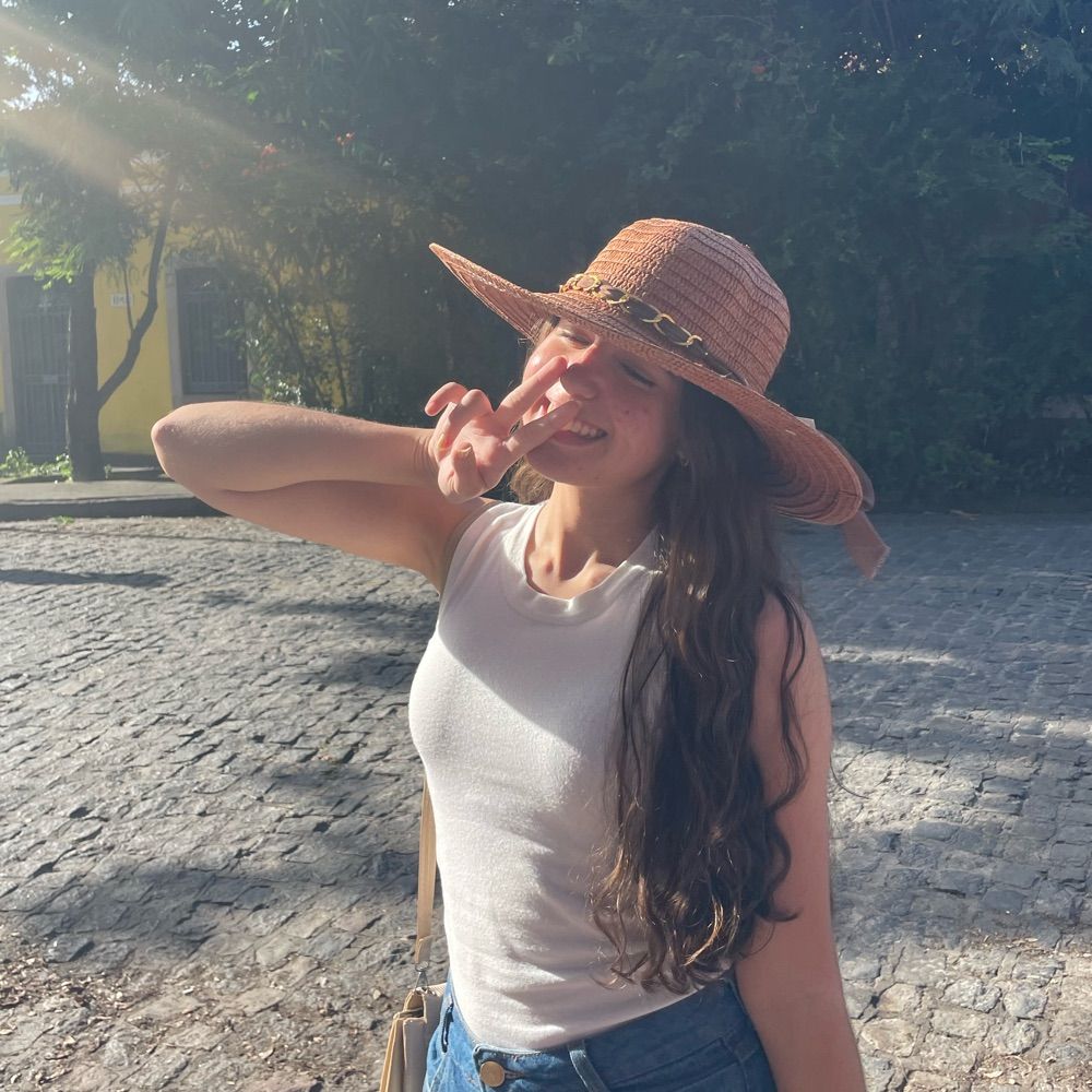 marília julia🫶🏻