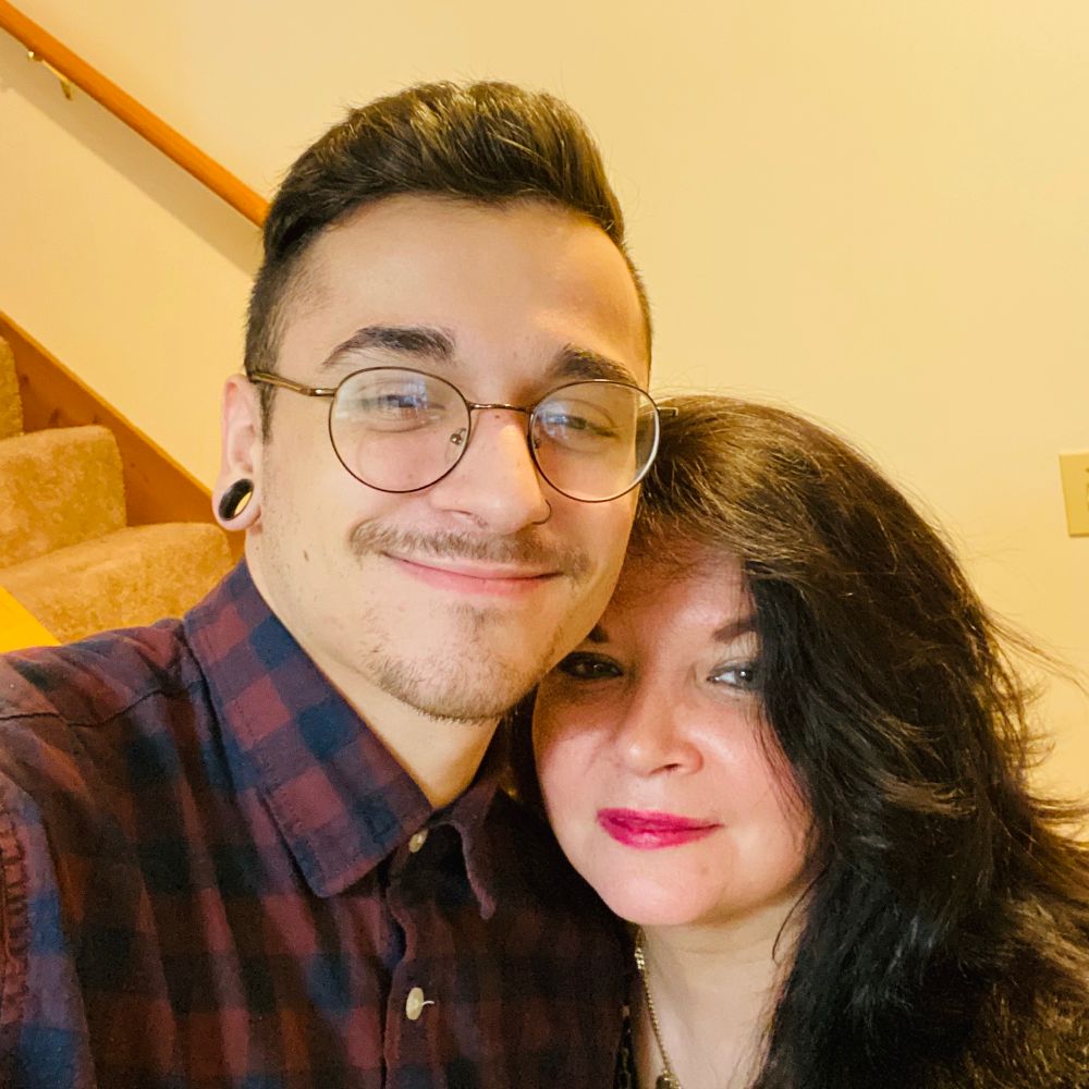 Aida 🇵🇷🇺🇸🏳️‍🌈🏳️‍⚧️🇺🇦🐾🌊🦋🗽💙💙