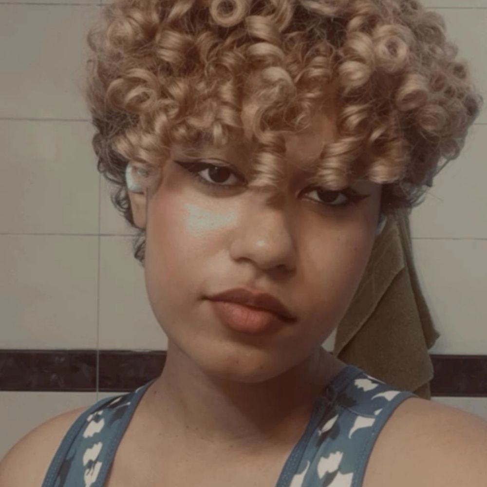 Quézia Câmara