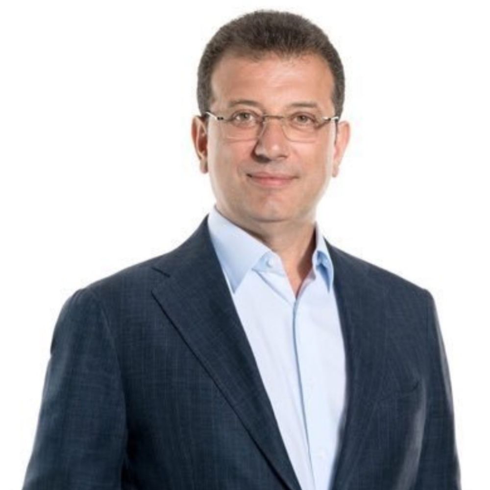 Devrimci Anne