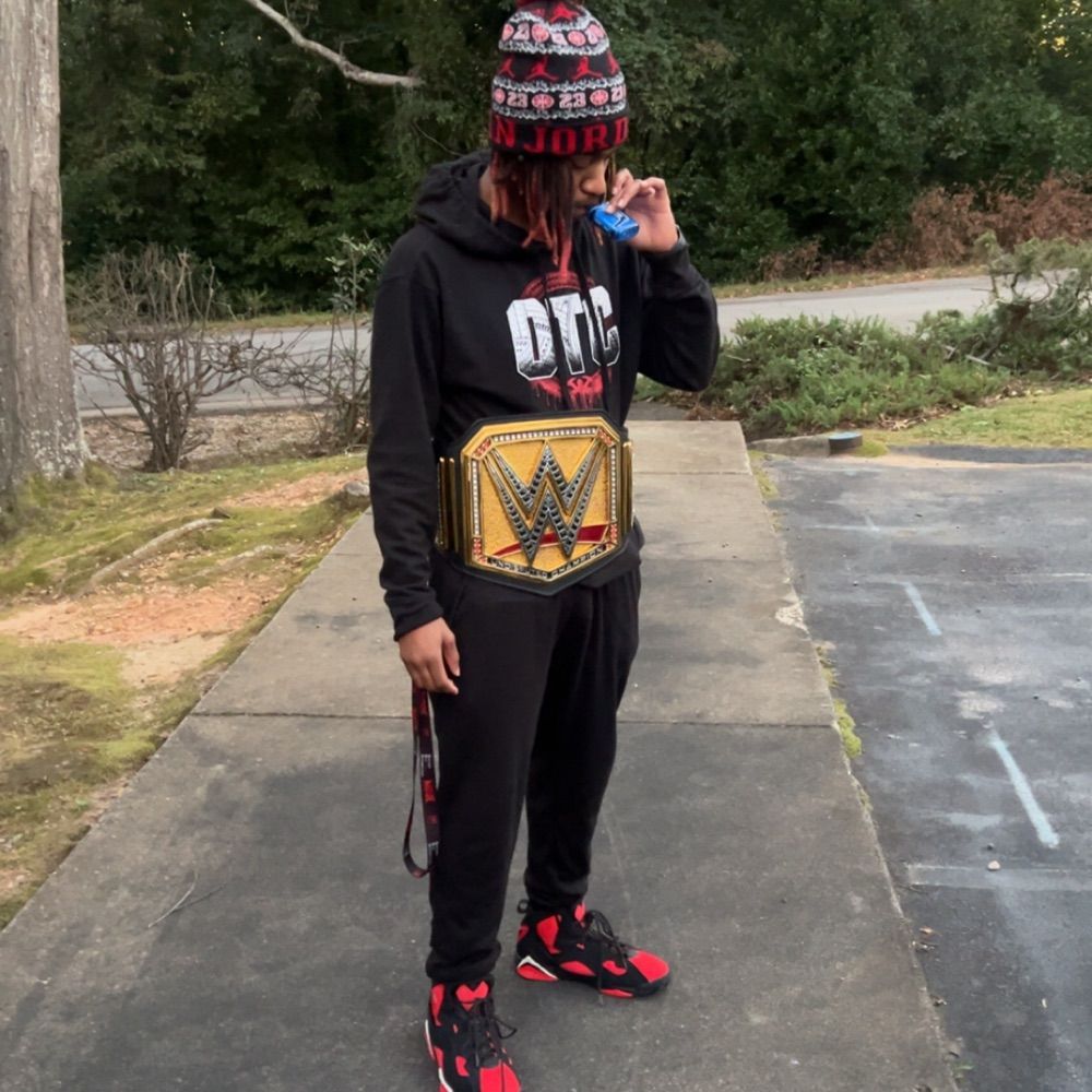 HEEL QUAN