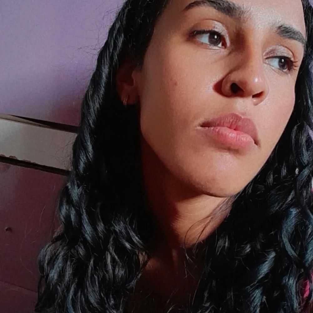 Izzy 🍒