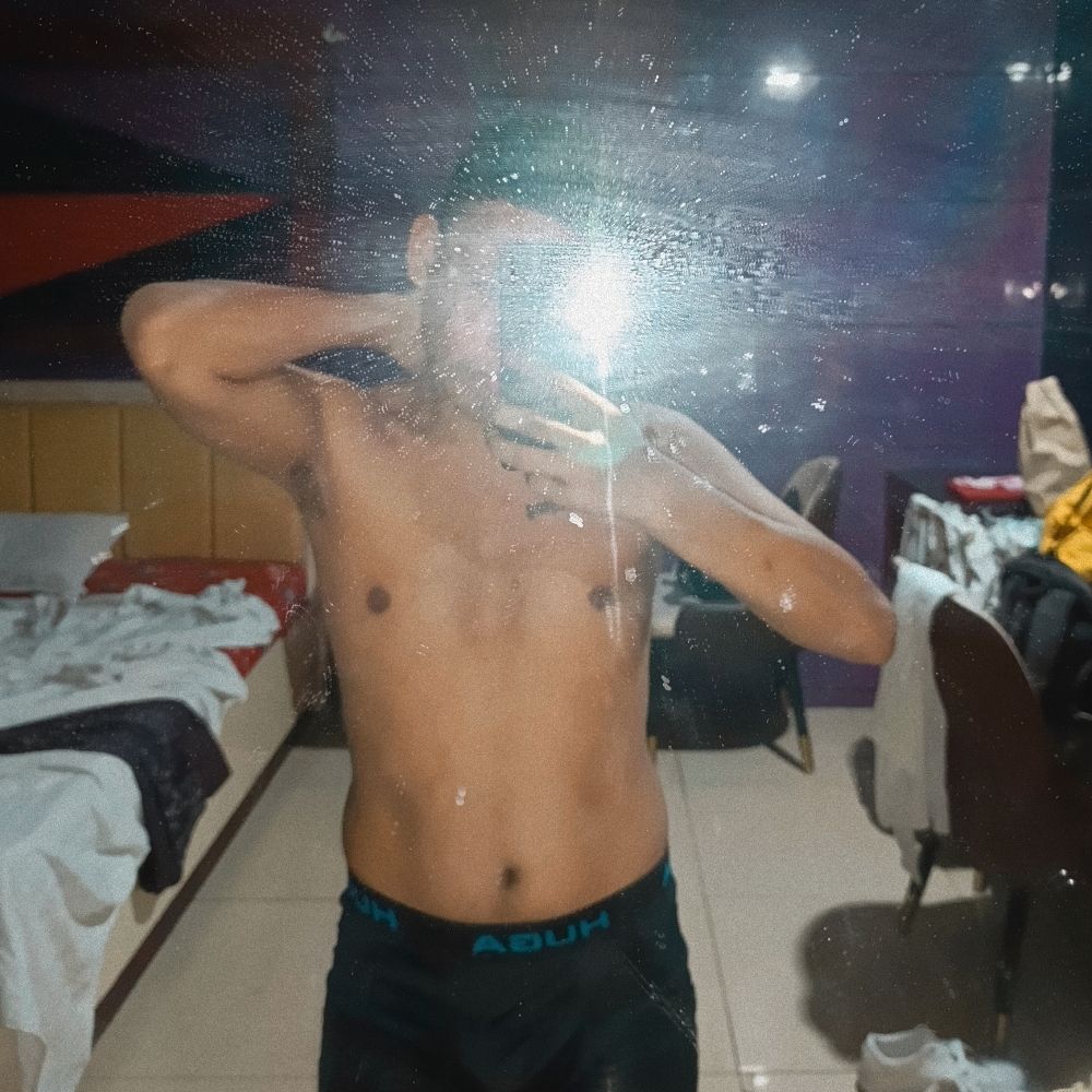 lonerboy ♈