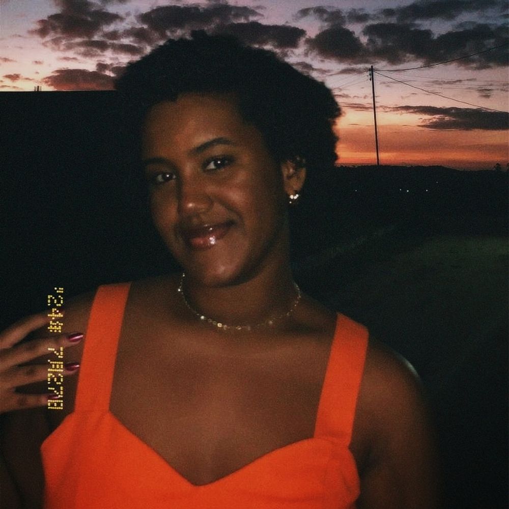 Vitoria Carolinne 