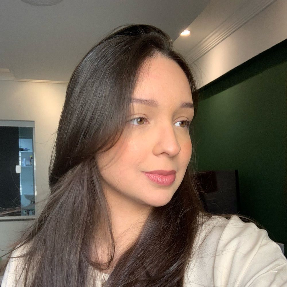 Verônica Oliveira 