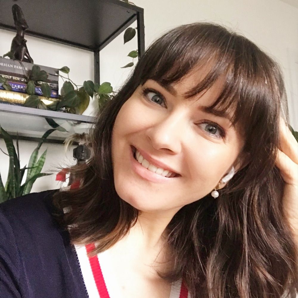 Dr Yulia Nesterova