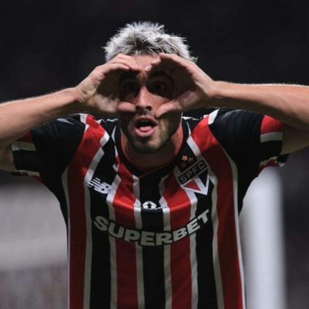 Laís Paulino 🇾🇪