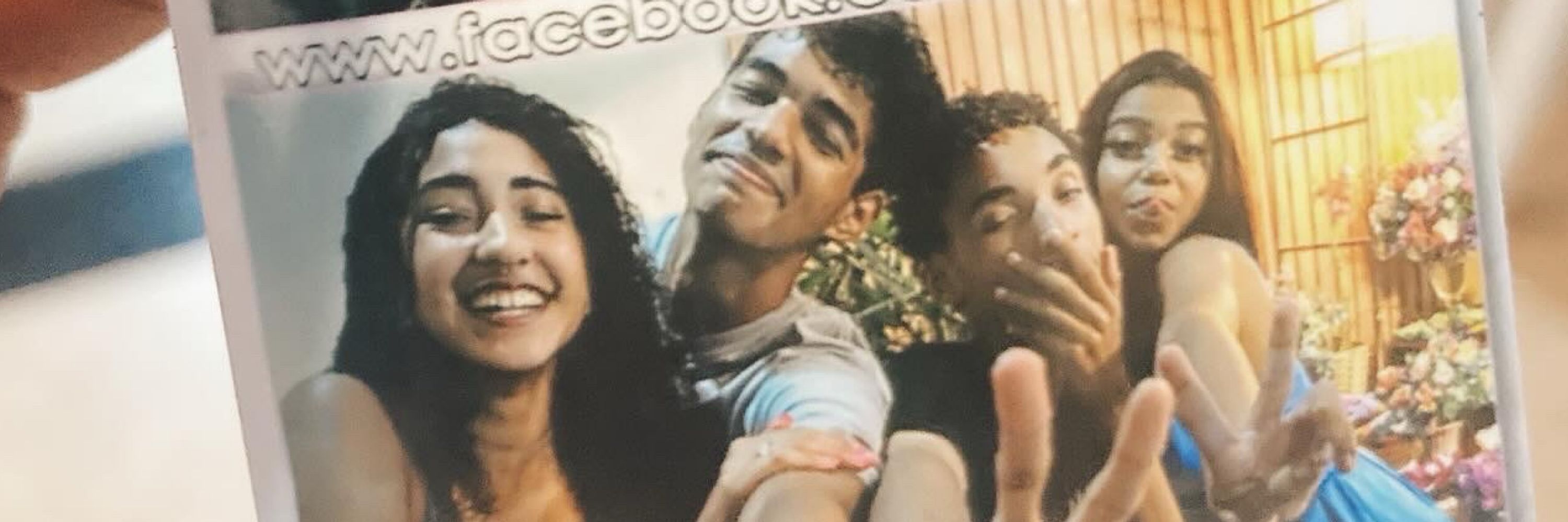 a mais mais 