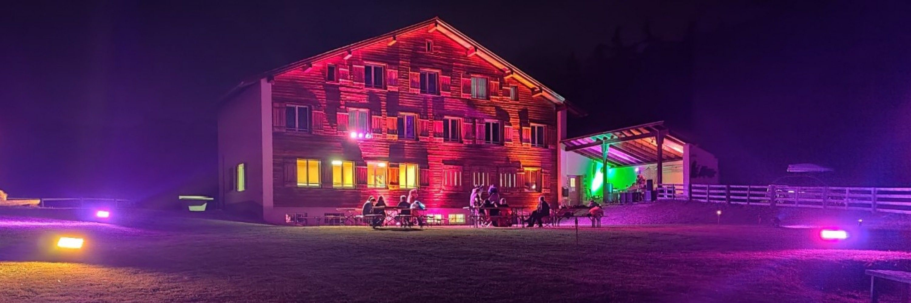 Pawradise Convention