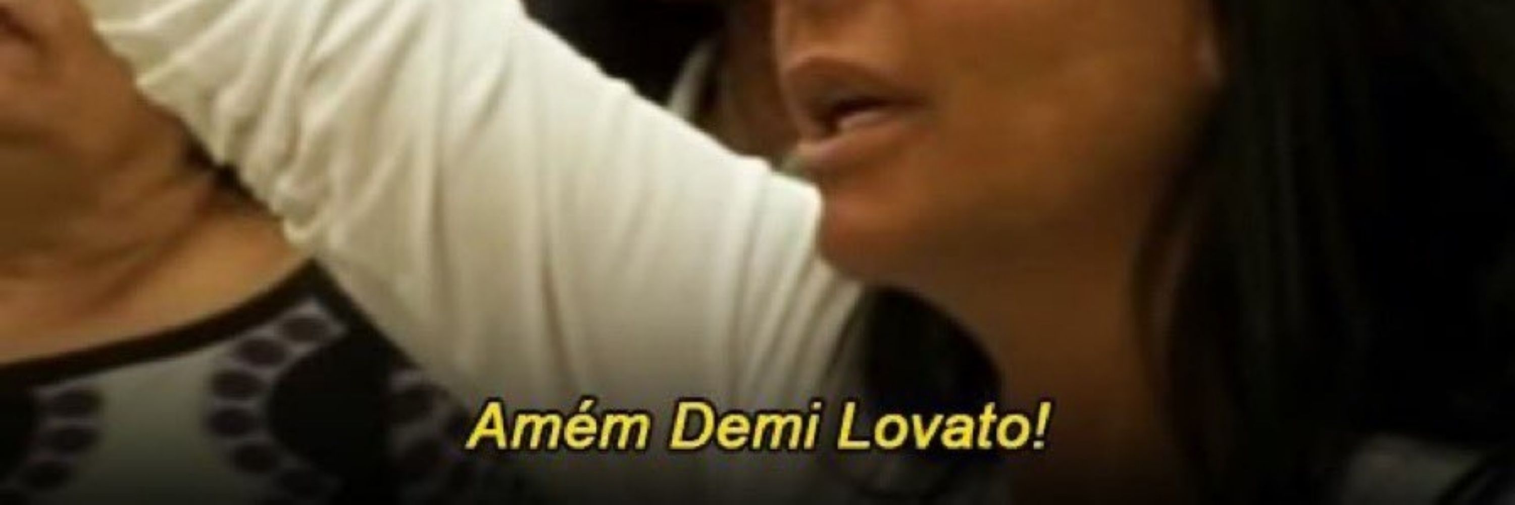 amanda saiu do twitter e nao acha seus moots