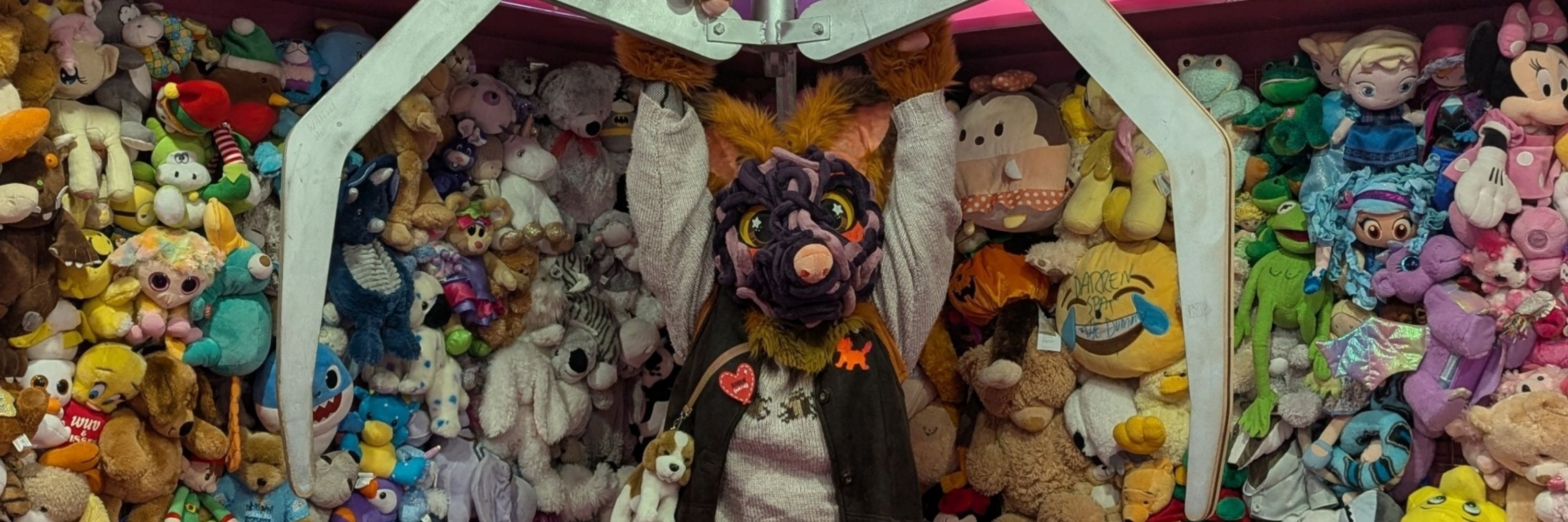 Robin 🪱 | ➡️ CFZ #E03