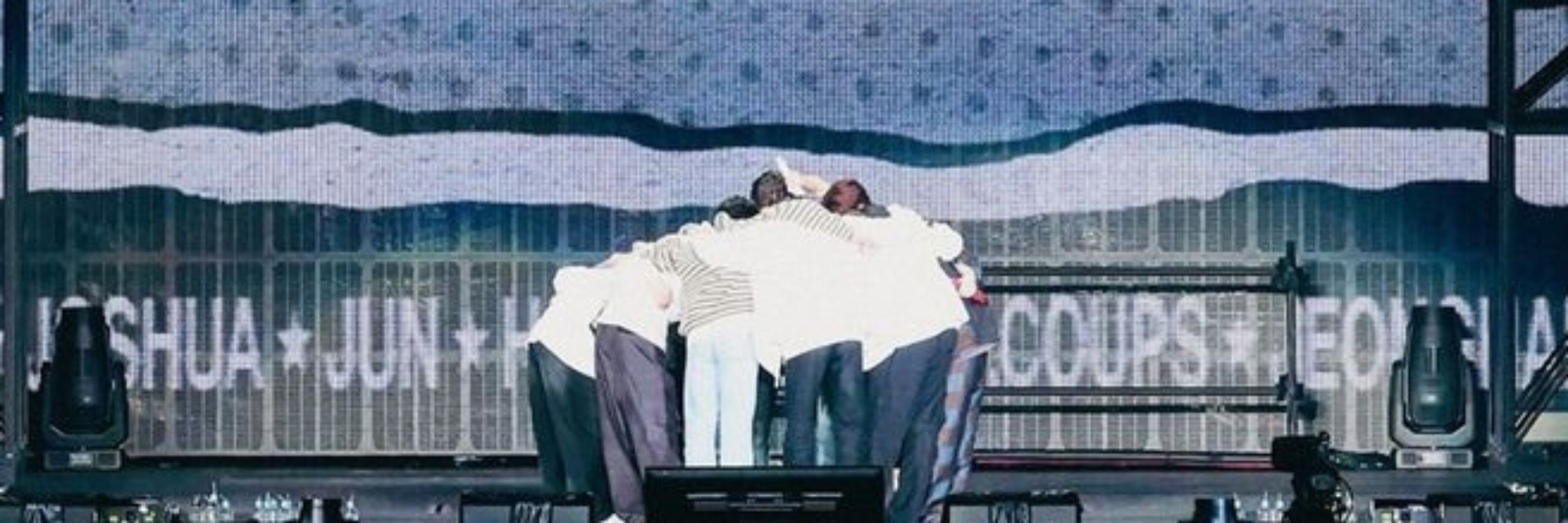 Dෆ 