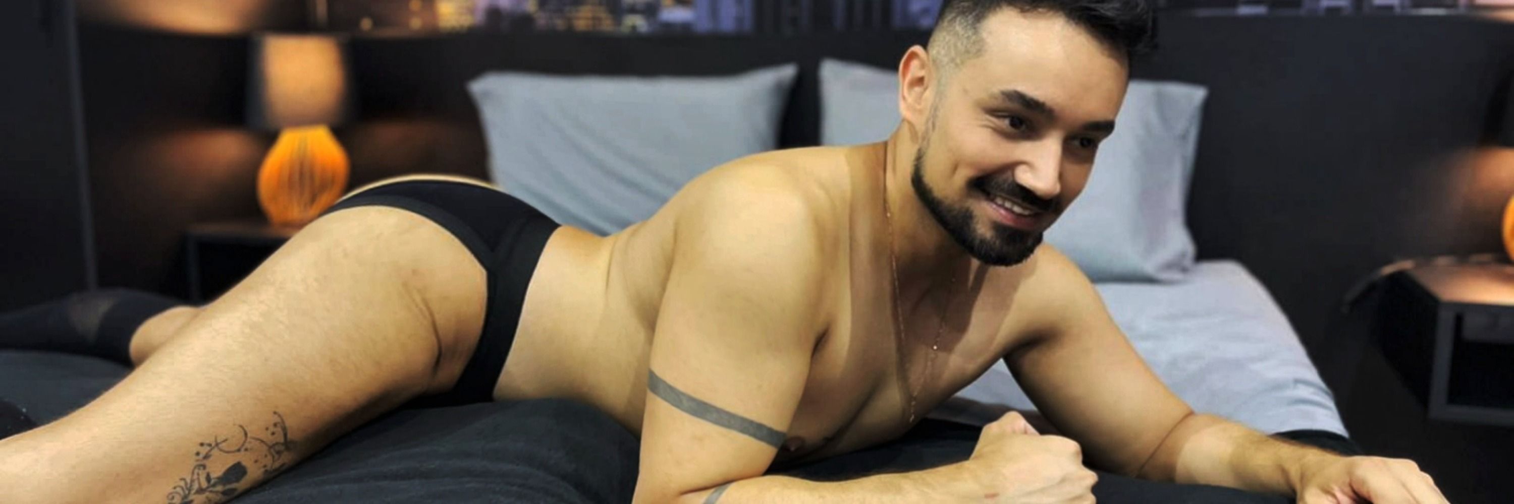 Dhi Ferreira 