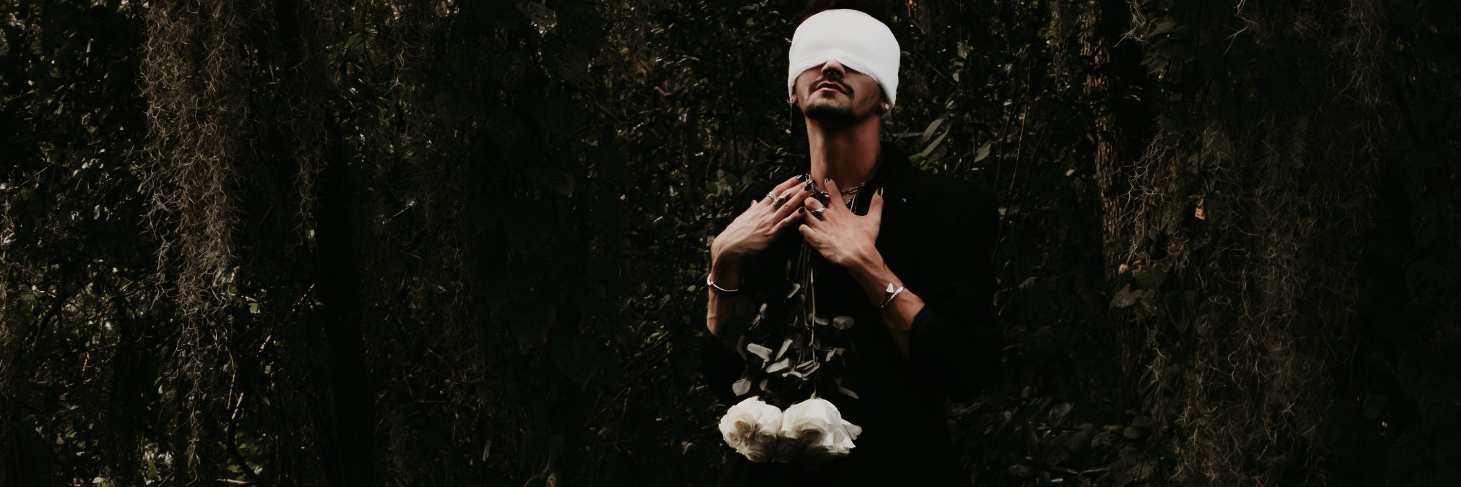⚔️ 𝑬𝒛𝒓𝒂 𝑪𝒓𝒐𝒔𝒔 ⚔️