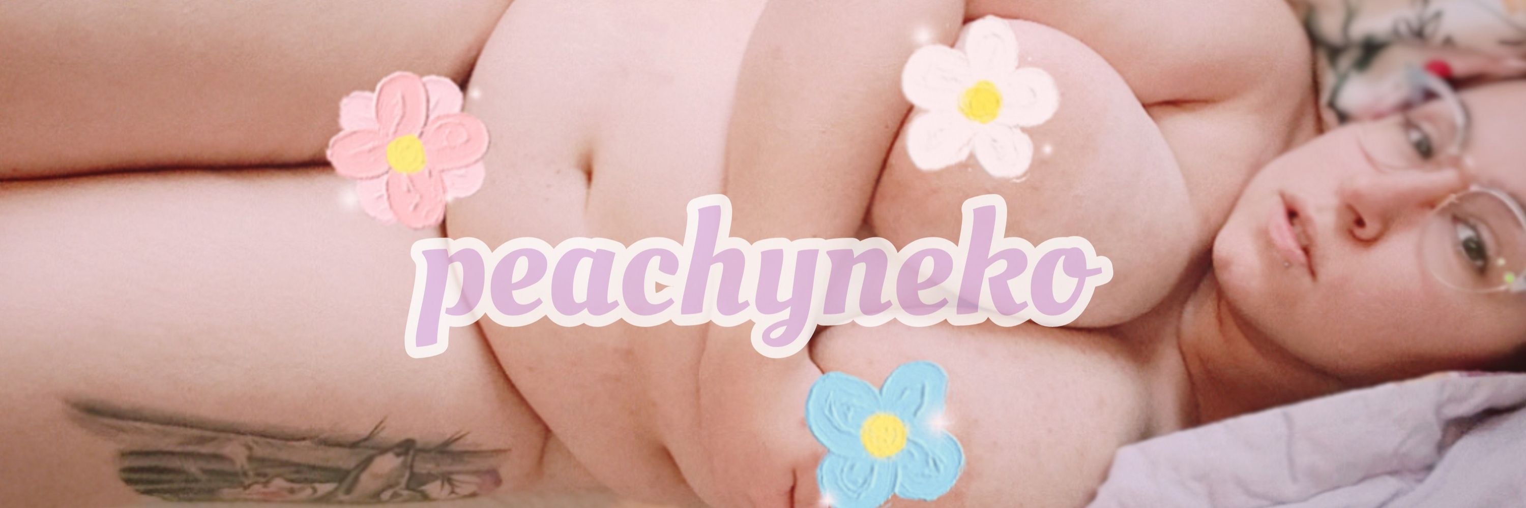peachyneko 🌸 back in business baby