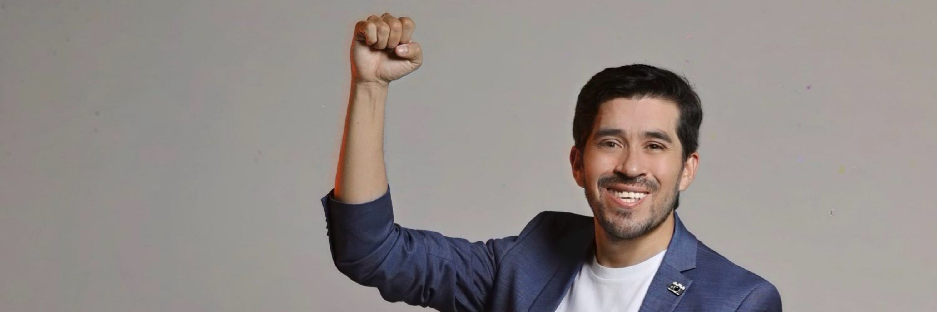 Kike Mireles | Noticias