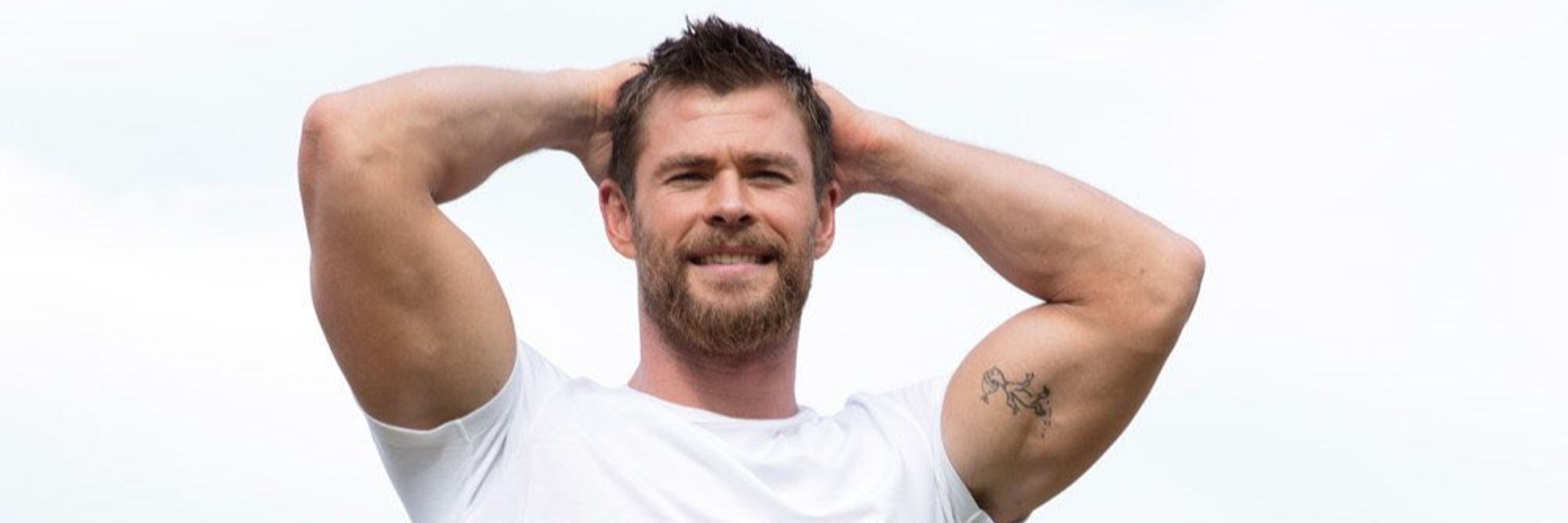 Chris Hemsworth Archive