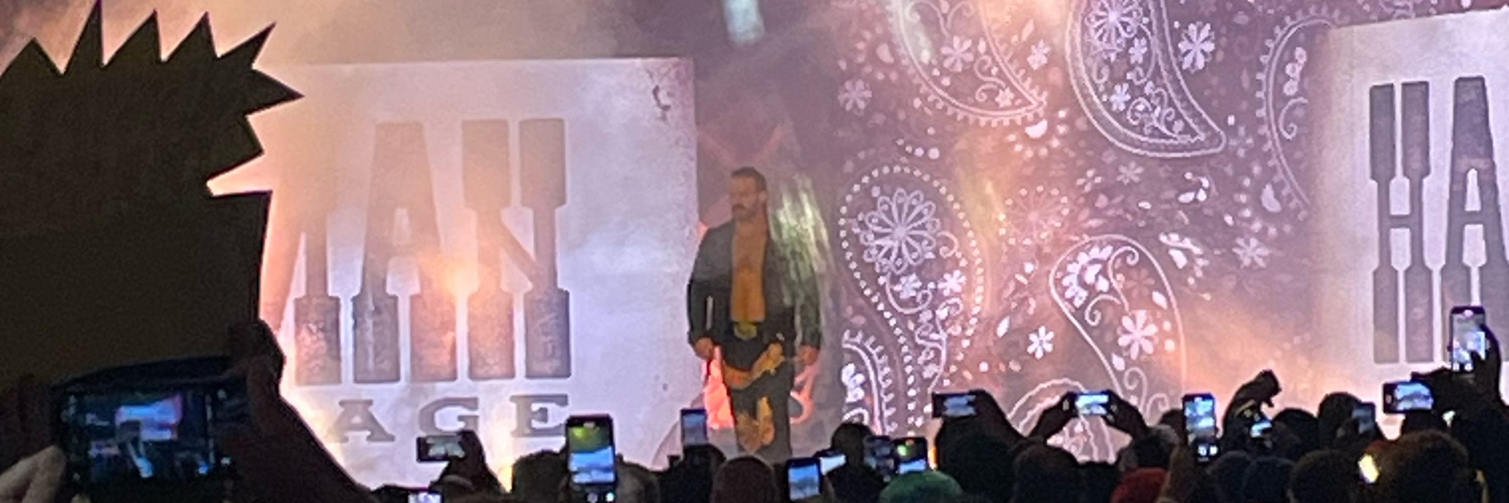 El Ingobernable ...  is Never Booing Hangman