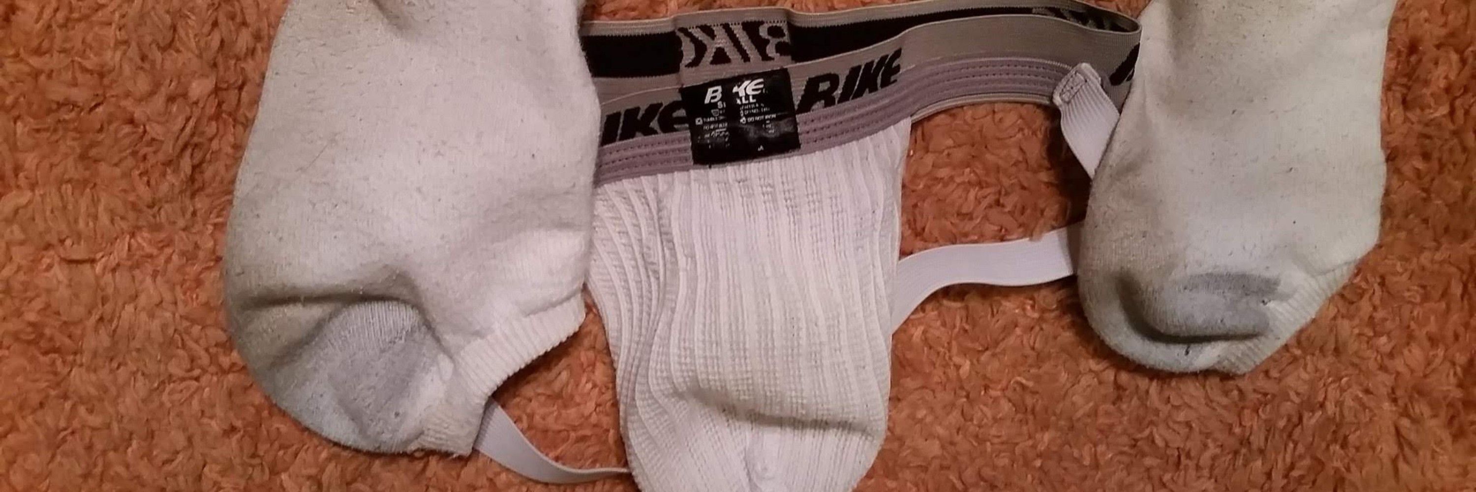 Dick Feeder