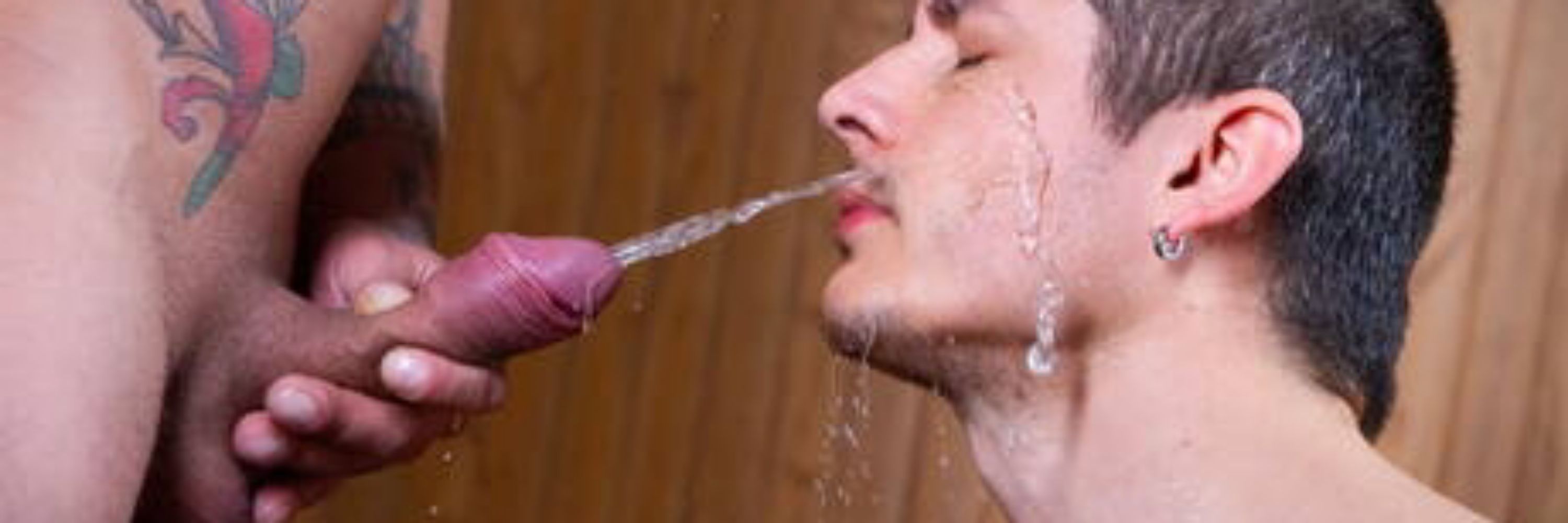 Pissing boys 💦