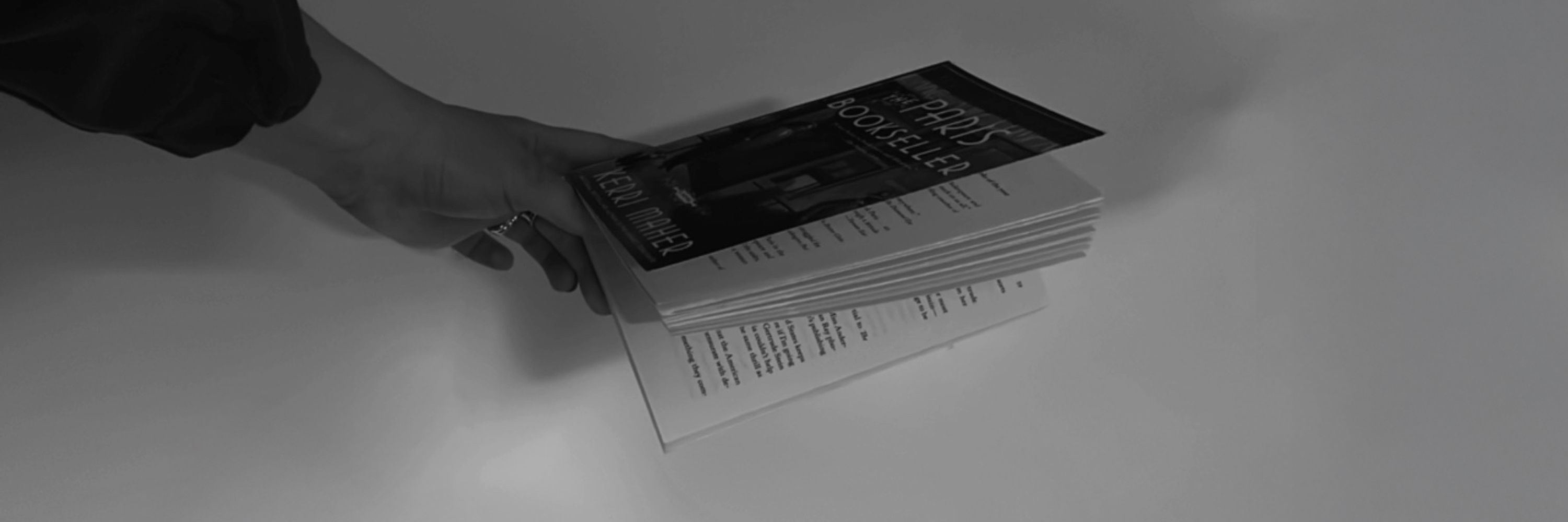 Frani | Minimalist.Bookhoarder 