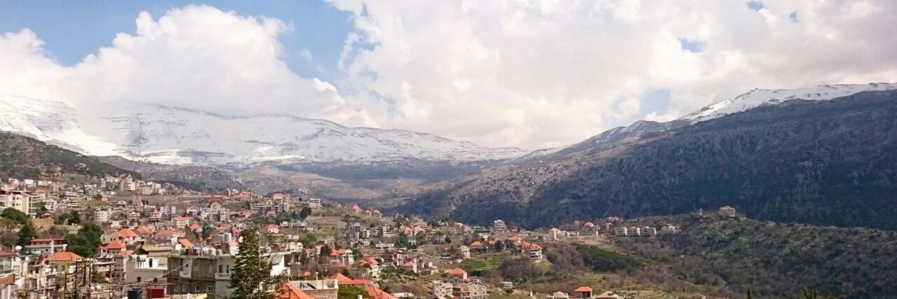 Levantine ܠܒܢܢ