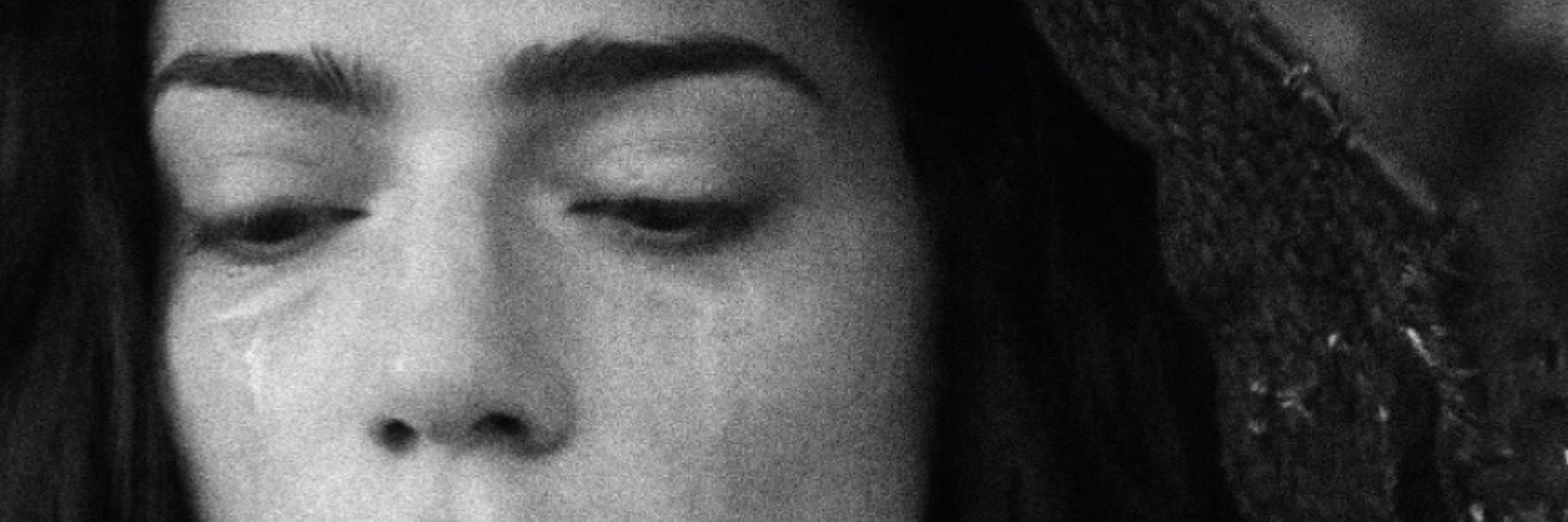 ⠀ ⠀  ⠀─  ⠀ ⠀  ✦   ⠀ . . .    𝖗𝑒𝑛𝑎t͟𝑎