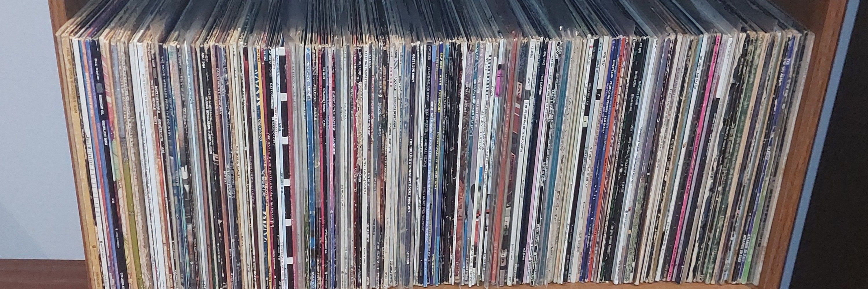 Vinylly Happy