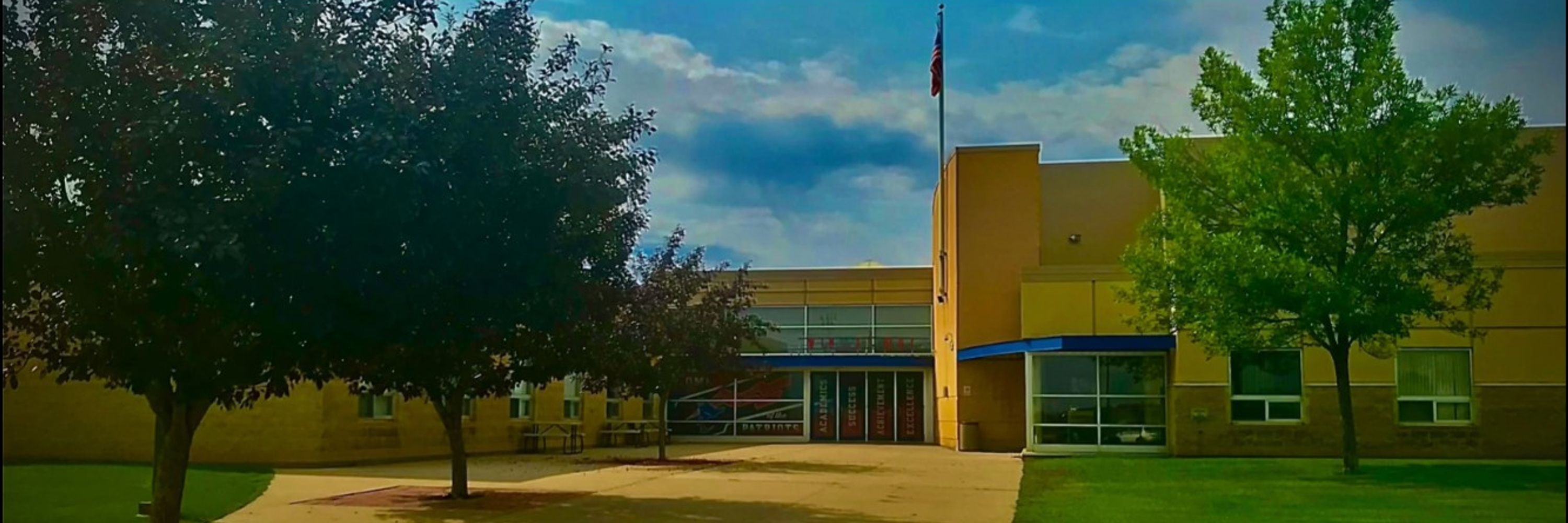 Win-E-Mac Schools