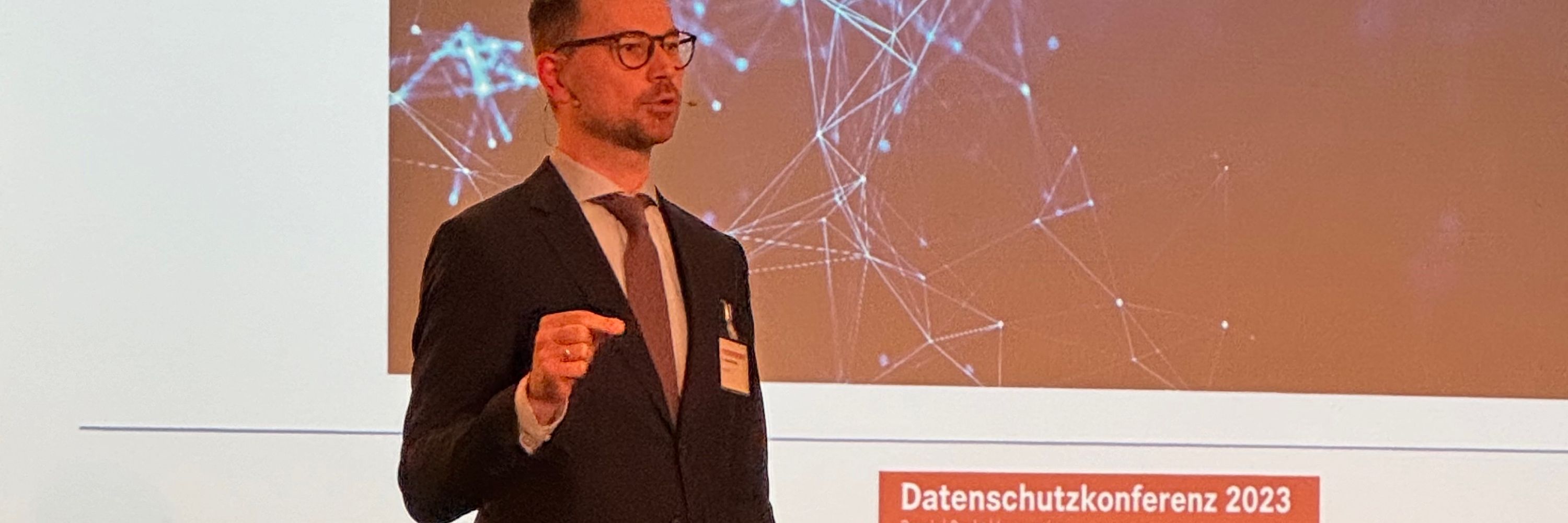 Dr. Dominik Sorber