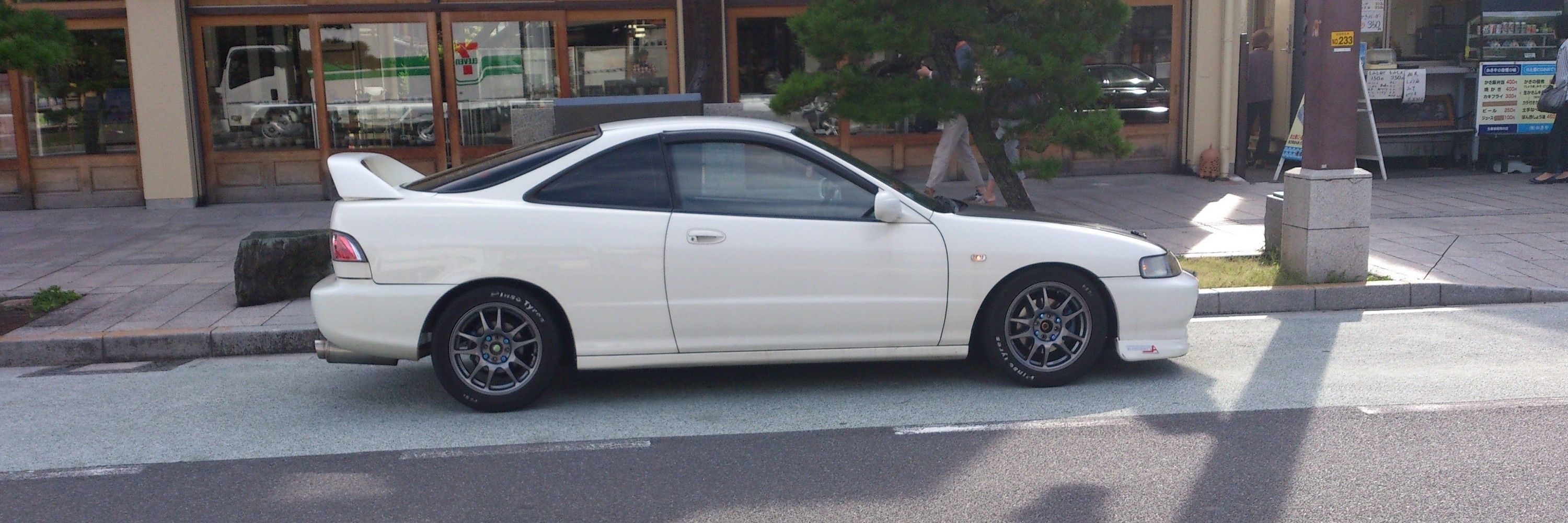 マーコス