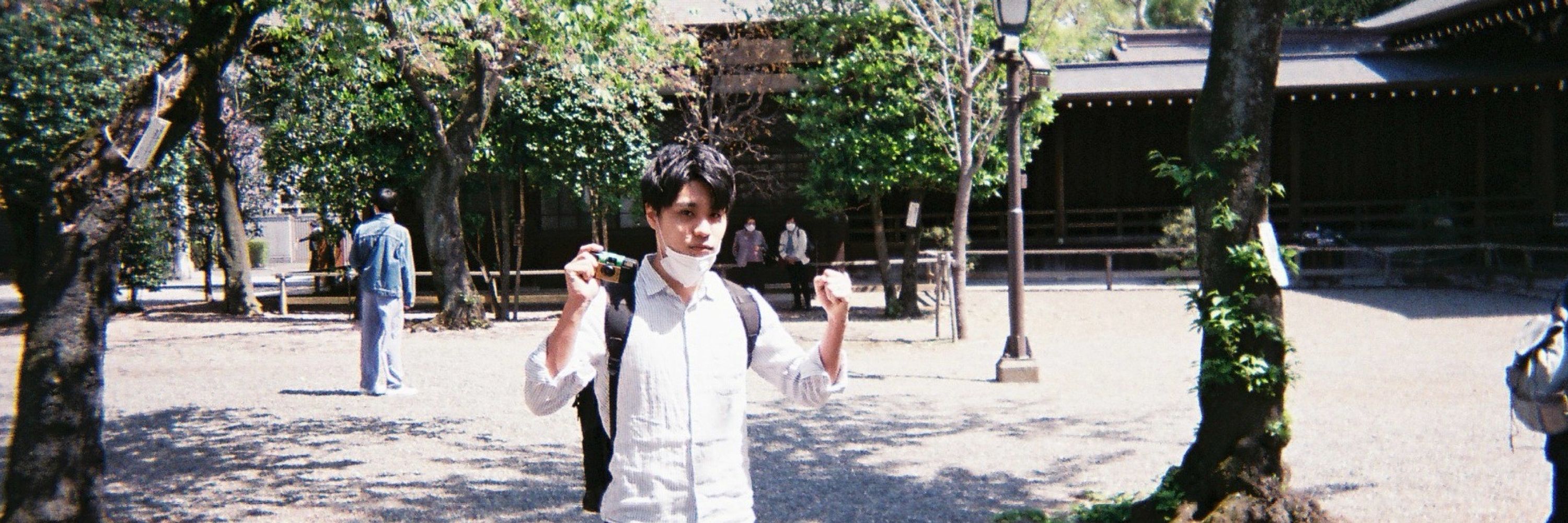 山下翔