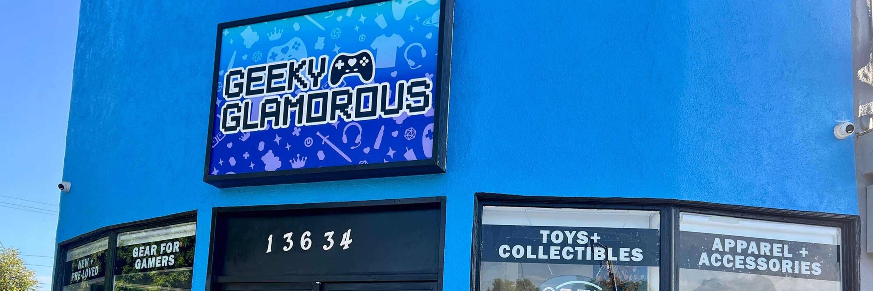 GeekyGlamorous