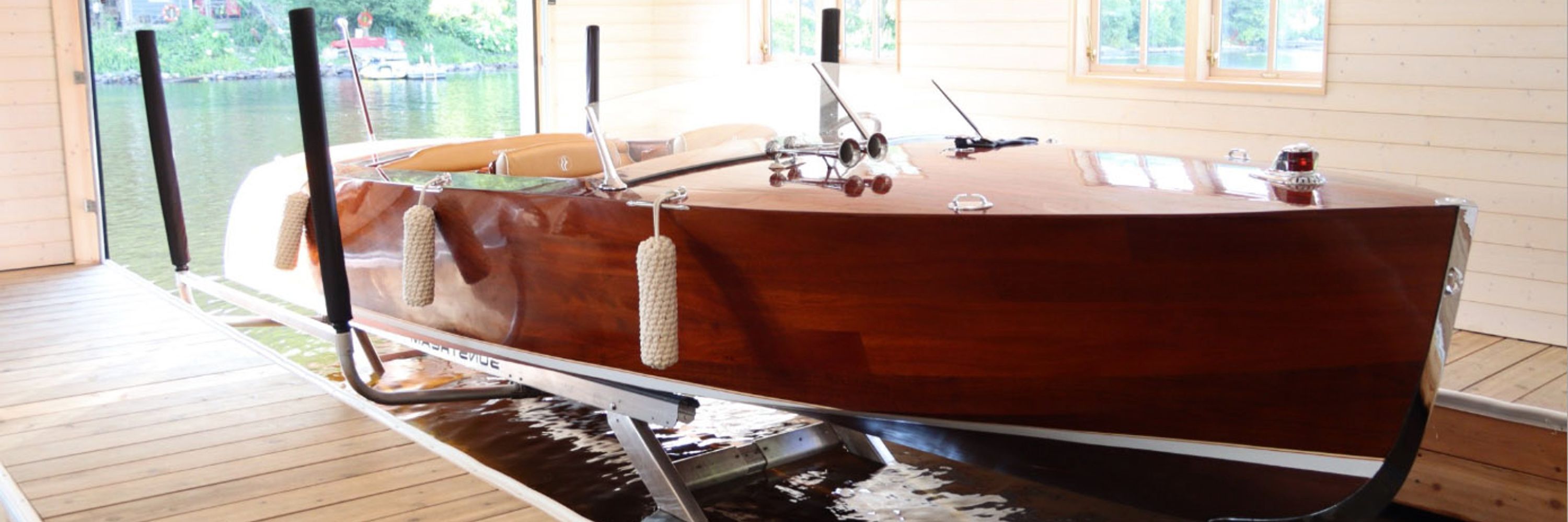 The Boat Builder