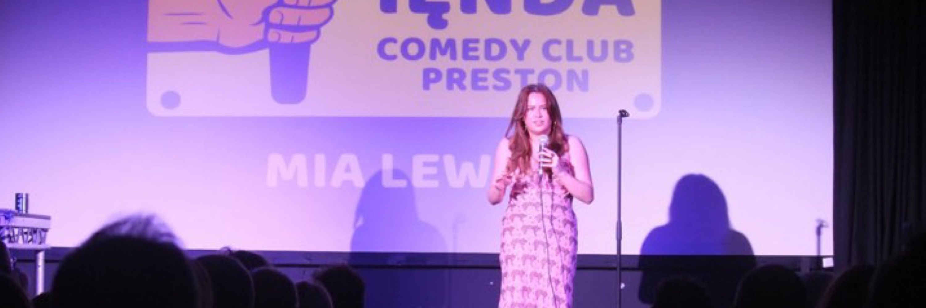 Mia Lewis