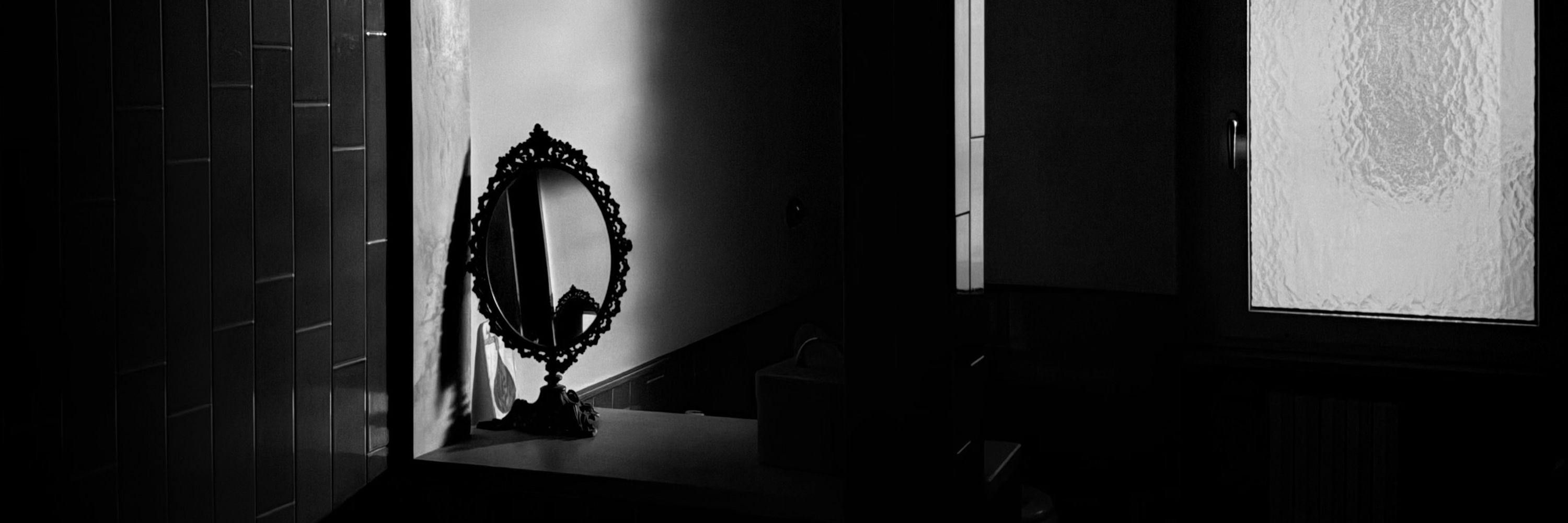 Olivier Shadows