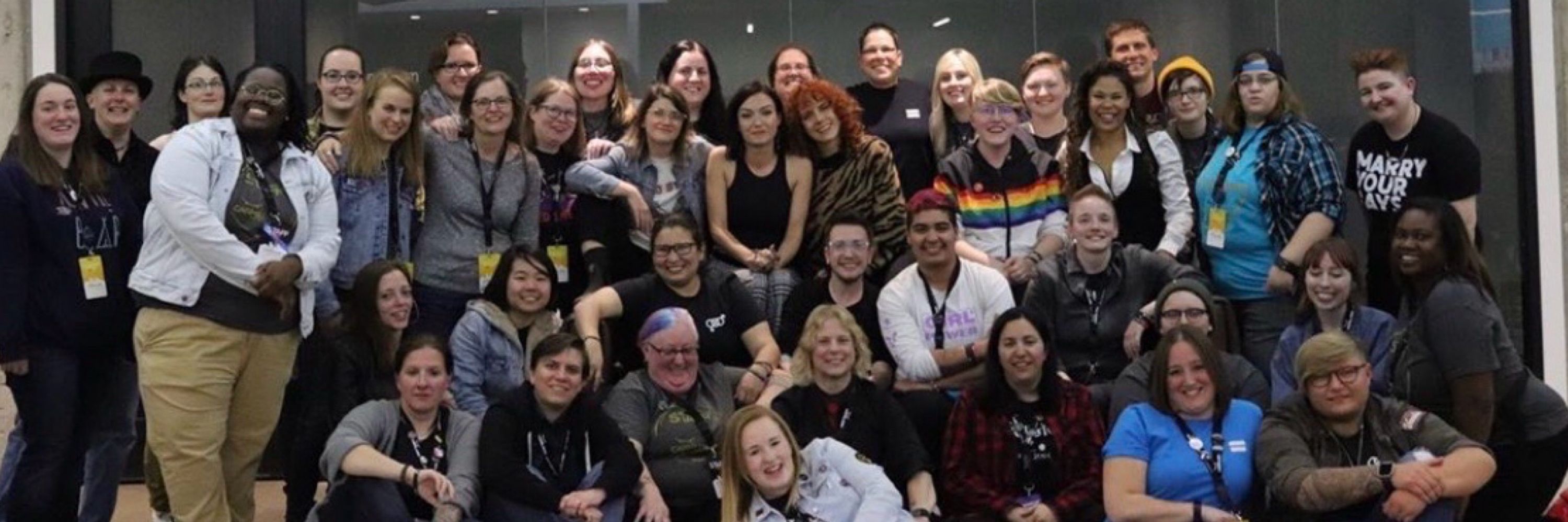 Lee 🇨🇦🏒🧛‍♀️🍪🏳️‍🌈☮️💙