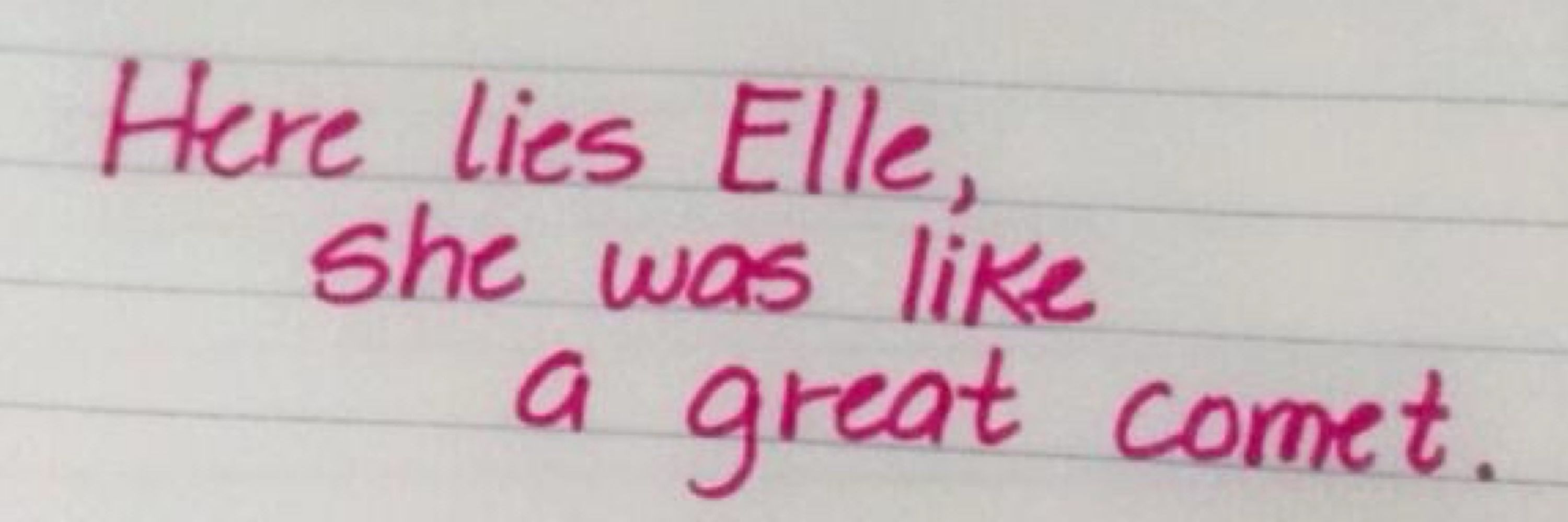Elle 🌈☕️😴