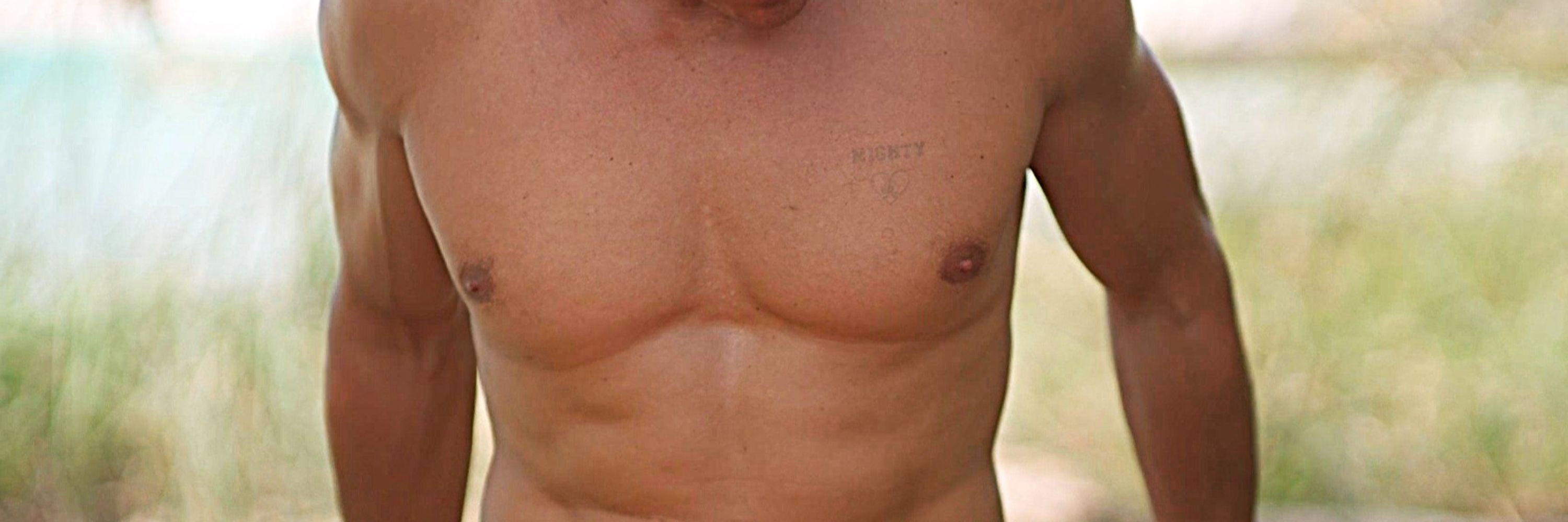 Orlando Bloom Nipples